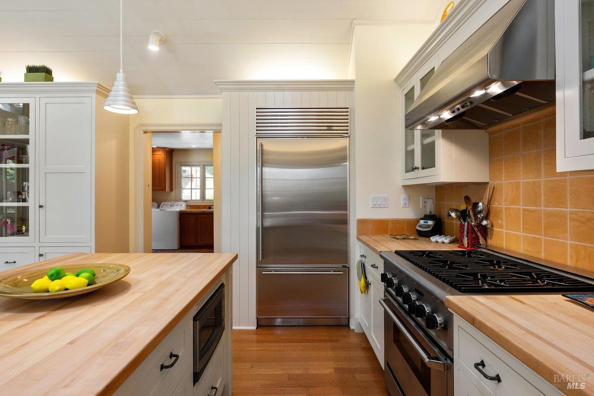 Detail Gallery Image 16 of 47 For 3227 State Highway 128 Hwy, Calistoga,  CA 94515 - 2 Beds | 2 Baths