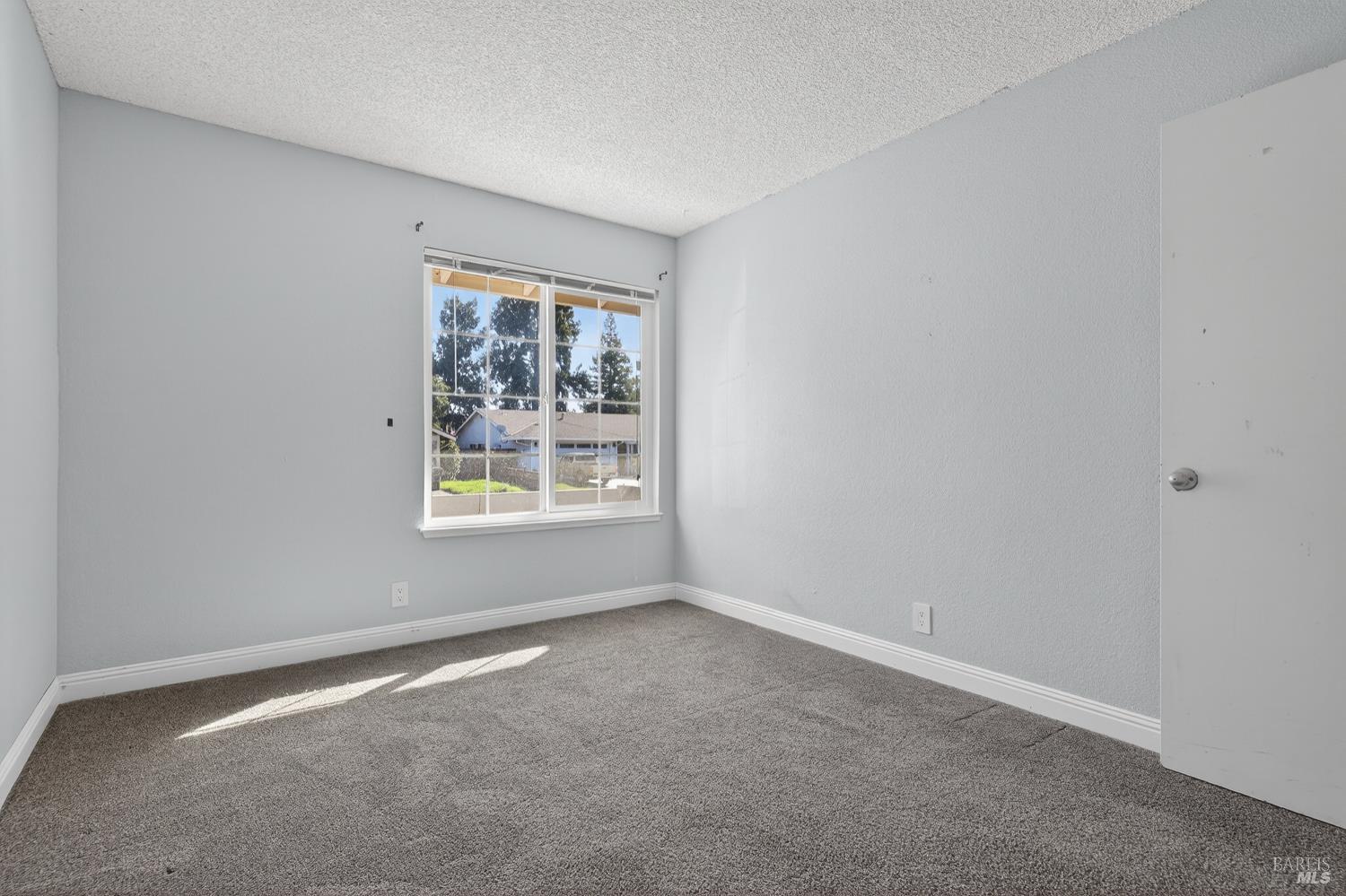 Detail Gallery Image 32 of 70 For 432 Chelsea Way, Fairfield,  CA 94533 - 4 Beds | 2 Baths