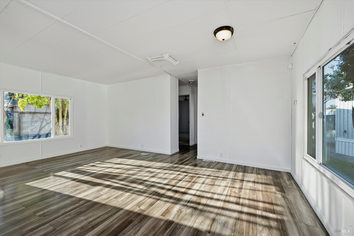 Detail Gallery Image 15 of 21 For 105 Paseo Palencia Unkn, Sonoma,  CA 95476 - 2 Beds | 1 Baths