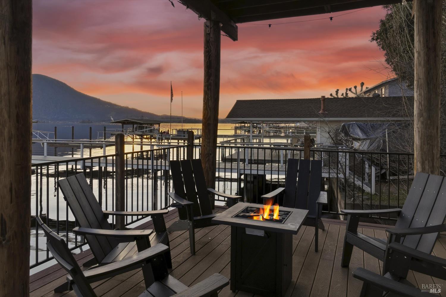 Detail Gallery Image 50 of 55 For 10727 E Highway 20 Unkn, Clearlake Oaks,  CA 95423 - 3 Beds | 3 Baths