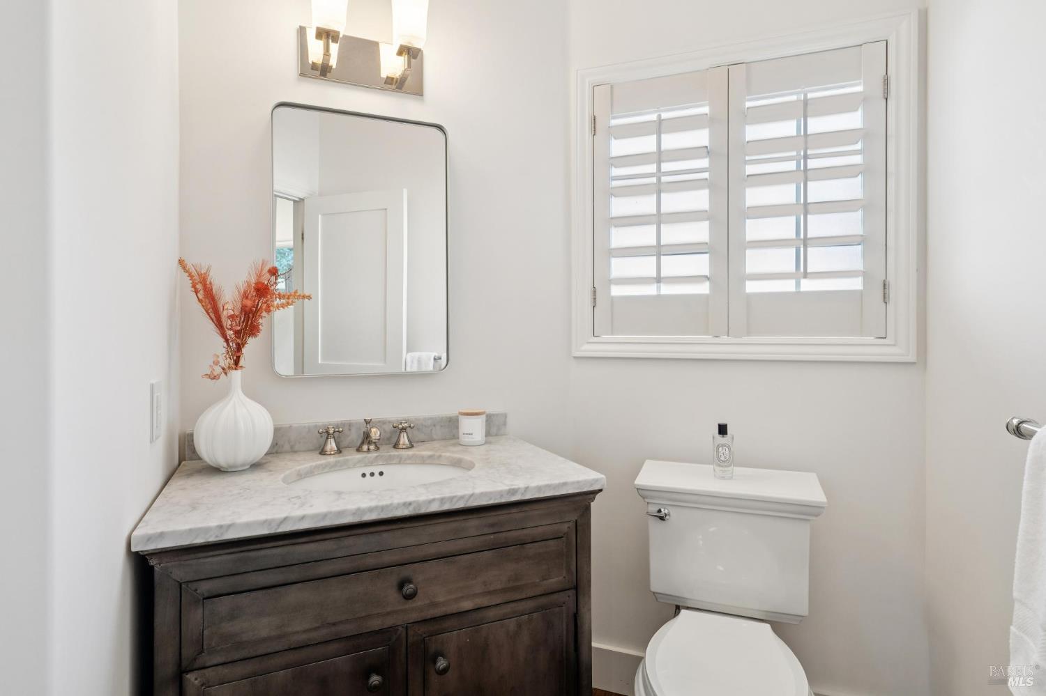 Detail Gallery Image 20 of 51 For 13 Upper Cecilia Way, Tiburon,  CA 94920 - 4 Beds | 3/1 Baths