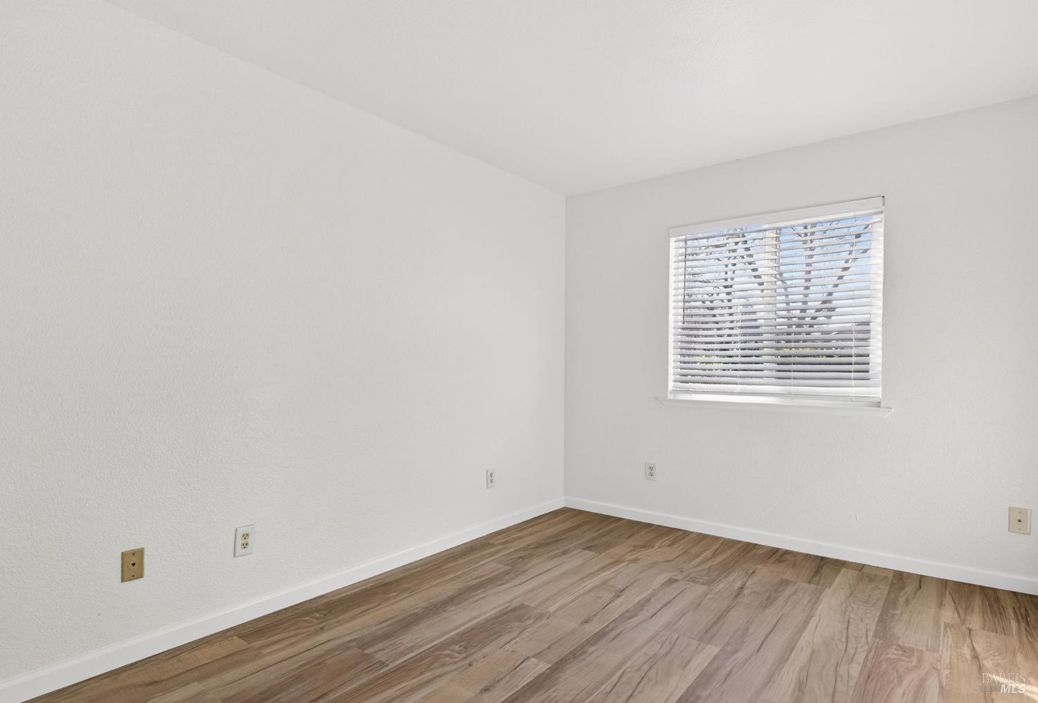 Detail Gallery Image 16 of 32 For 7733 Camino Colegio Unkn, Rohnert Park,  CA 94928 - 2 Beds | 2 Baths