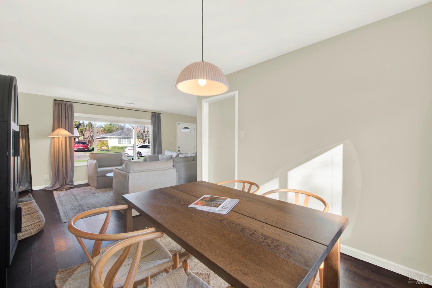 Detail Gallery Image 21 of 56 For 1837 Vermont St, Fairfield,  CA 94533 - 3 Beds | 1 Baths