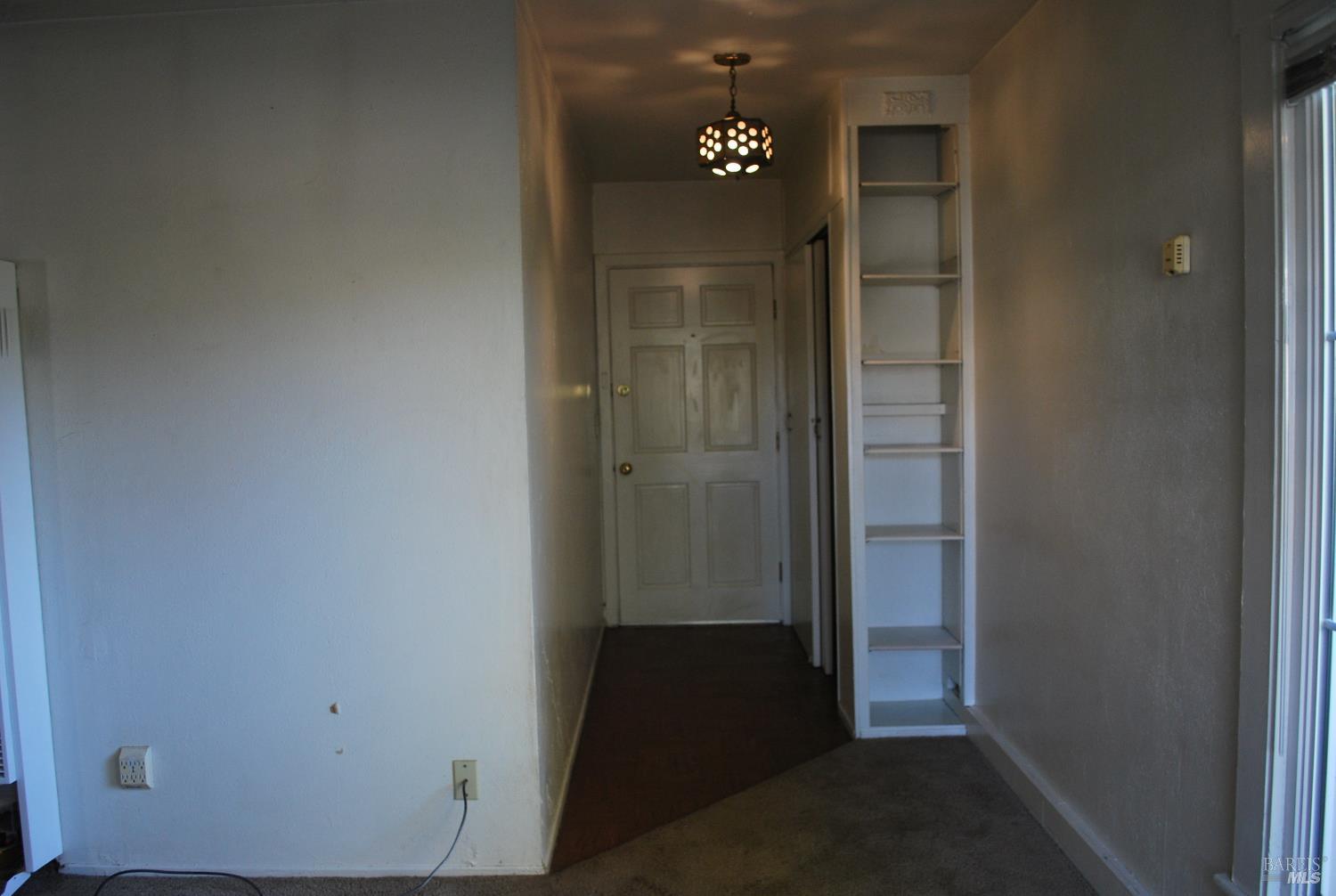 Detail Gallery Image 10 of 22 For 1309 D Street Extension St, Petaluma,  CA 94952 - 1 Beds | 1 Baths