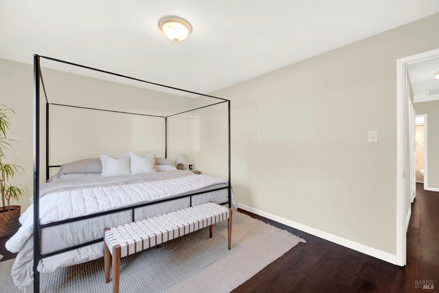 Detail Gallery Image 32 of 56 For 1837 Vermont St, Fairfield,  CA 94533 - 3 Beds | 1 Baths