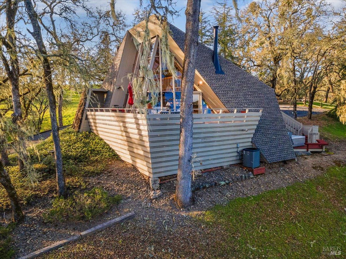 Detail Gallery Image 31 of 37 For 10045 Loch Haven Dr, Santa Rosa,  CA 95404 - 3 Beds | 2 Baths