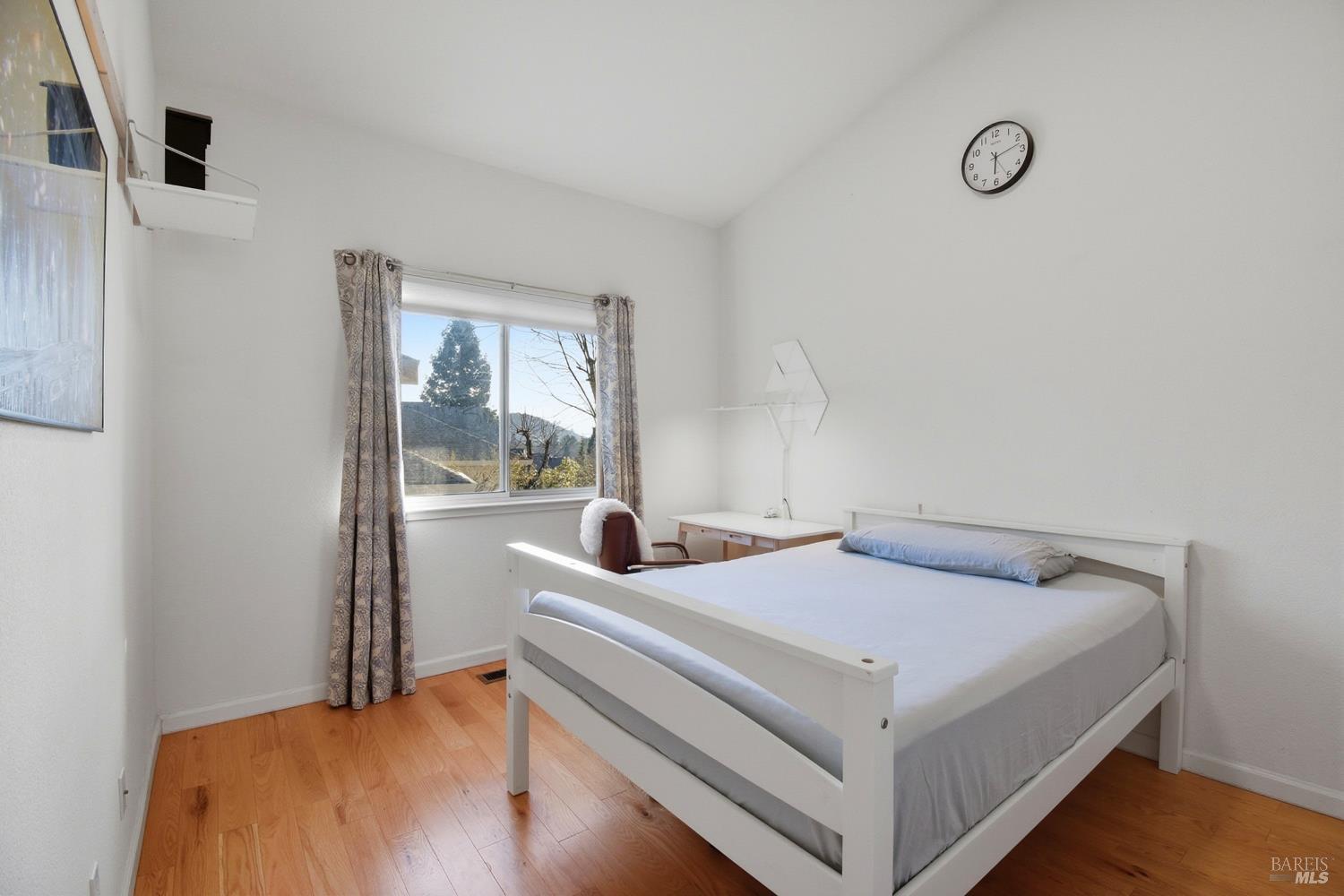 Detail Gallery Image 25 of 39 For 5828 Owl Hill Ave, Santa Rosa,  CA 95409 - 4 Beds | 3/1 Baths