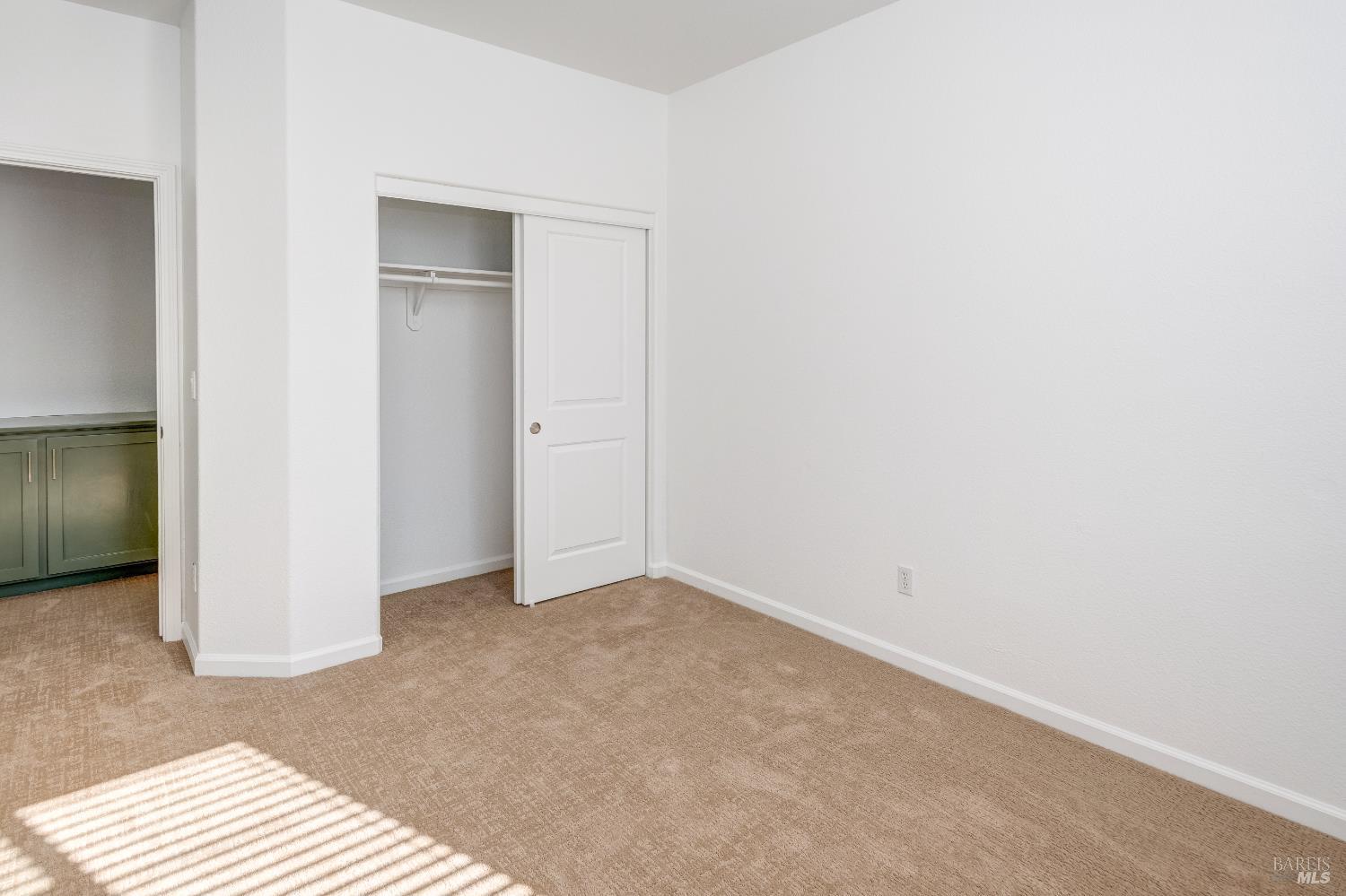 Detail Gallery Image 31 of 38 For 1660 Glenmore Dr, Fairfield,  CA 94533 - 4 Beds | 2/1 Baths