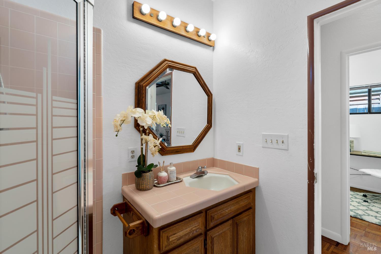 Detail Gallery Image 22 of 51 For 1179 Oakwood Ave, Vallejo,  CA 94591 - 2 Beds | 2 Baths