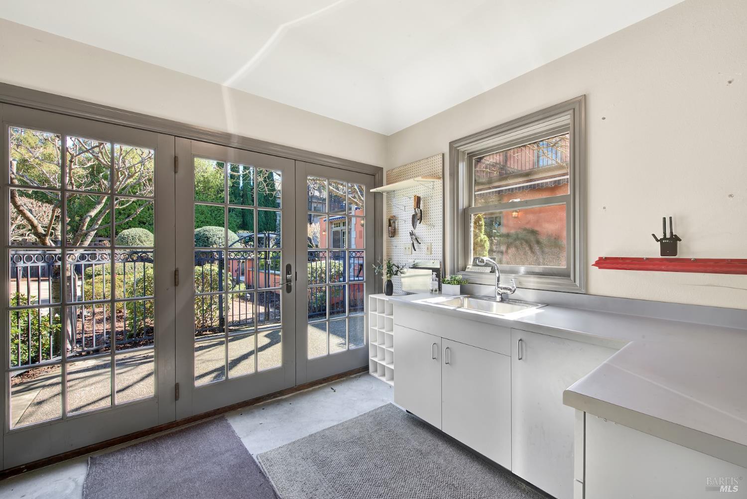 Detail Gallery Image 65 of 86 For 2 Remington Ct, Napa,  CA 94558 - 4 Beds | 3/1 Baths