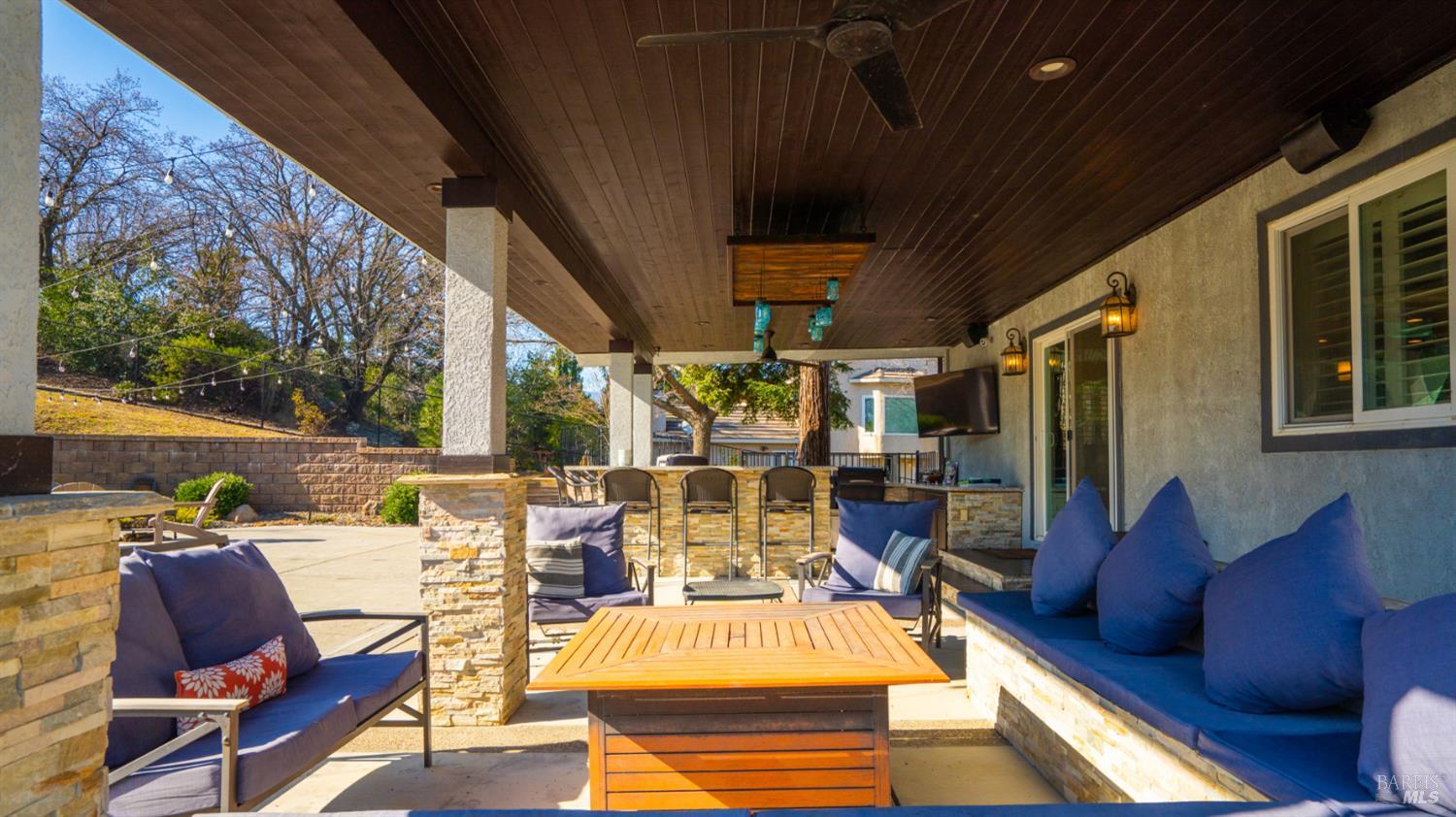 Detail Gallery Image 57 of 98 For 220 Hidden Valley Ln, Vacaville,  CA 95688 - 3 Beds | 2/1 Baths