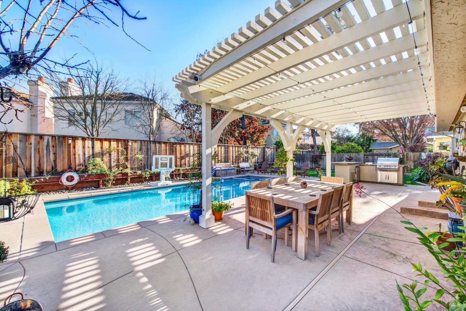 Detail Gallery Image 83 of 99 For 480 La Canada Ct, Morgan Hill,  CA 95037 - 5 Beds | 3/1 Baths