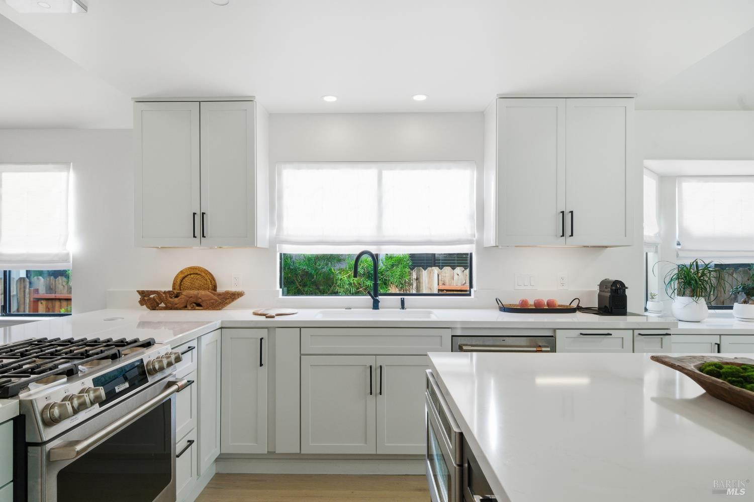 Detail Gallery Image 26 of 49 For 827 Verano Ave, Sonoma,  CA 95476 - 3 Beds | 2 Baths