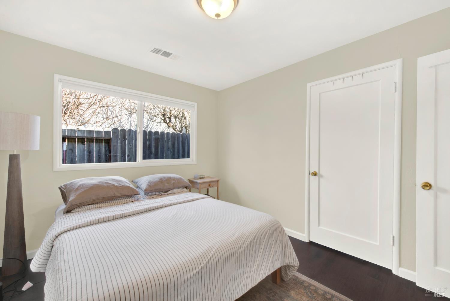 Detail Gallery Image 37 of 56 For 1837 Vermont St, Fairfield,  CA 94533 - 3 Beds | 1 Baths