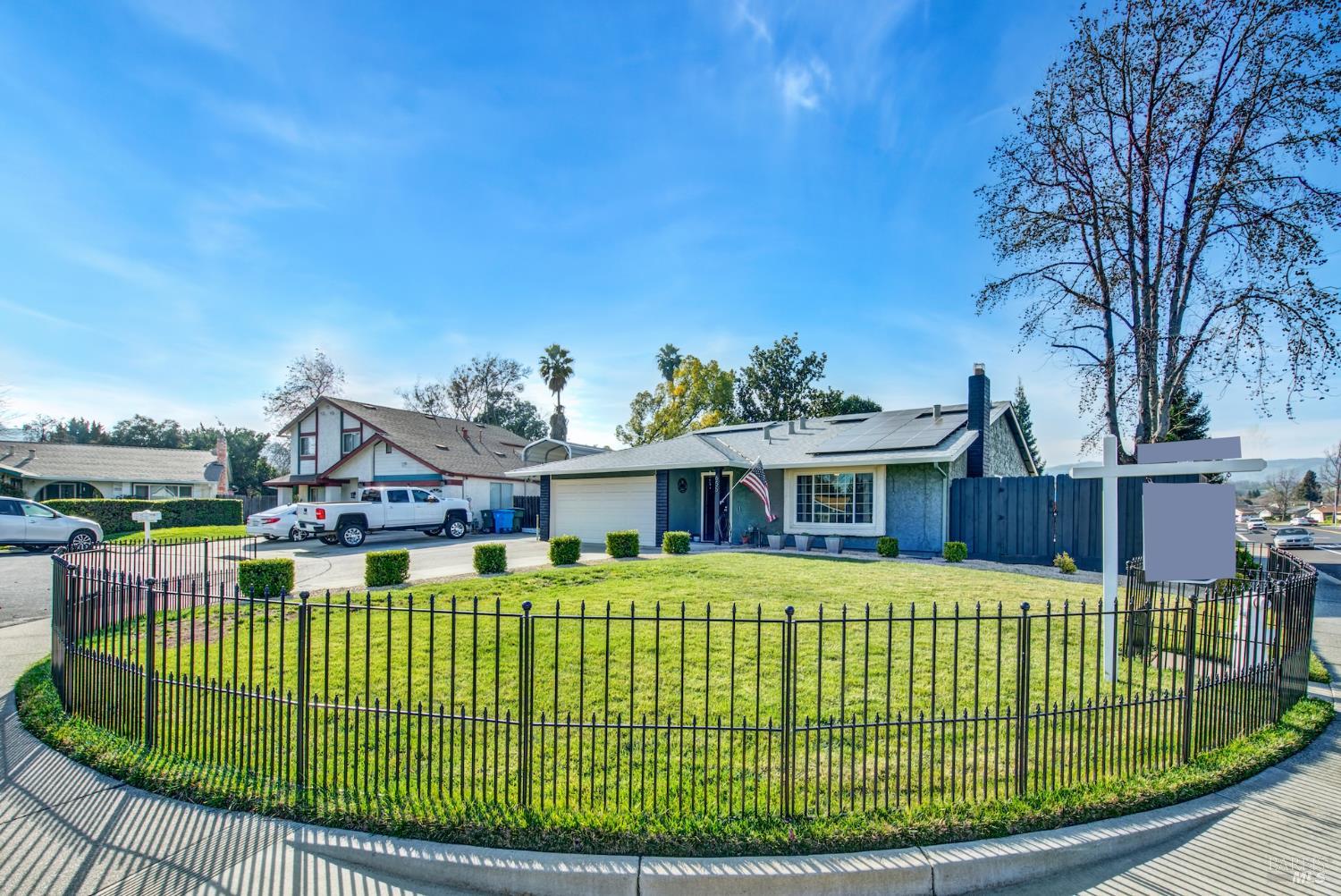 Detail Gallery Image 6 of 83 For 655 Marshall Ct, Vacaville,  CA 95687 - 3 Beds | 2 Baths