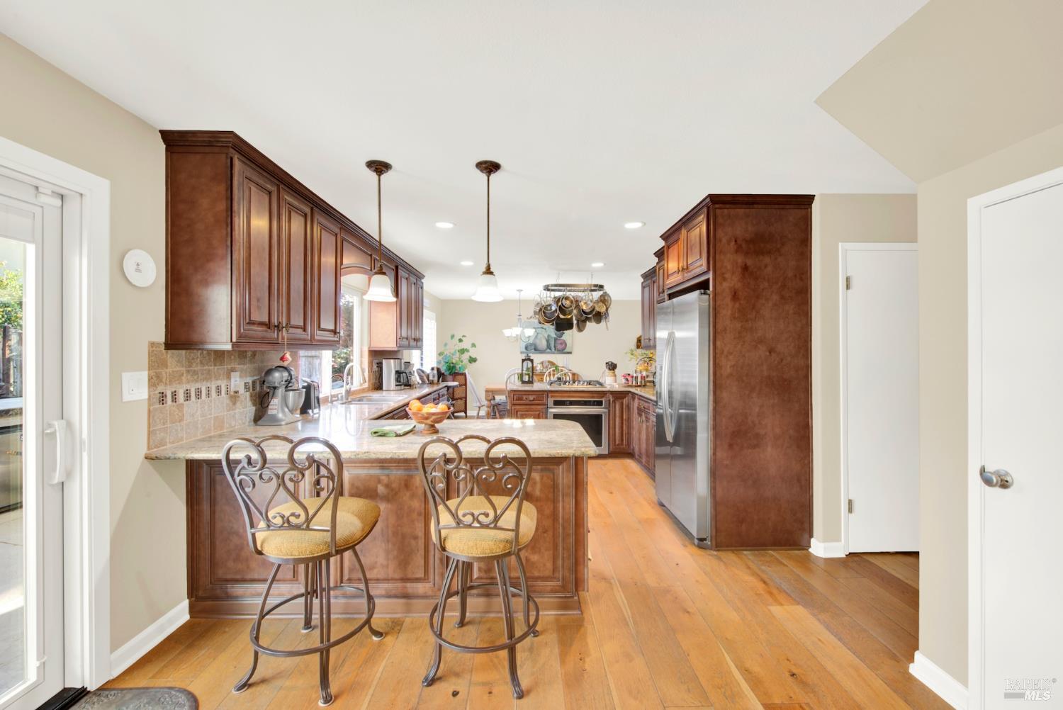 Detail Gallery Image 22 of 99 For 480 La Canada Ct, Morgan Hill,  CA 95037 - 5 Beds | 3/1 Baths