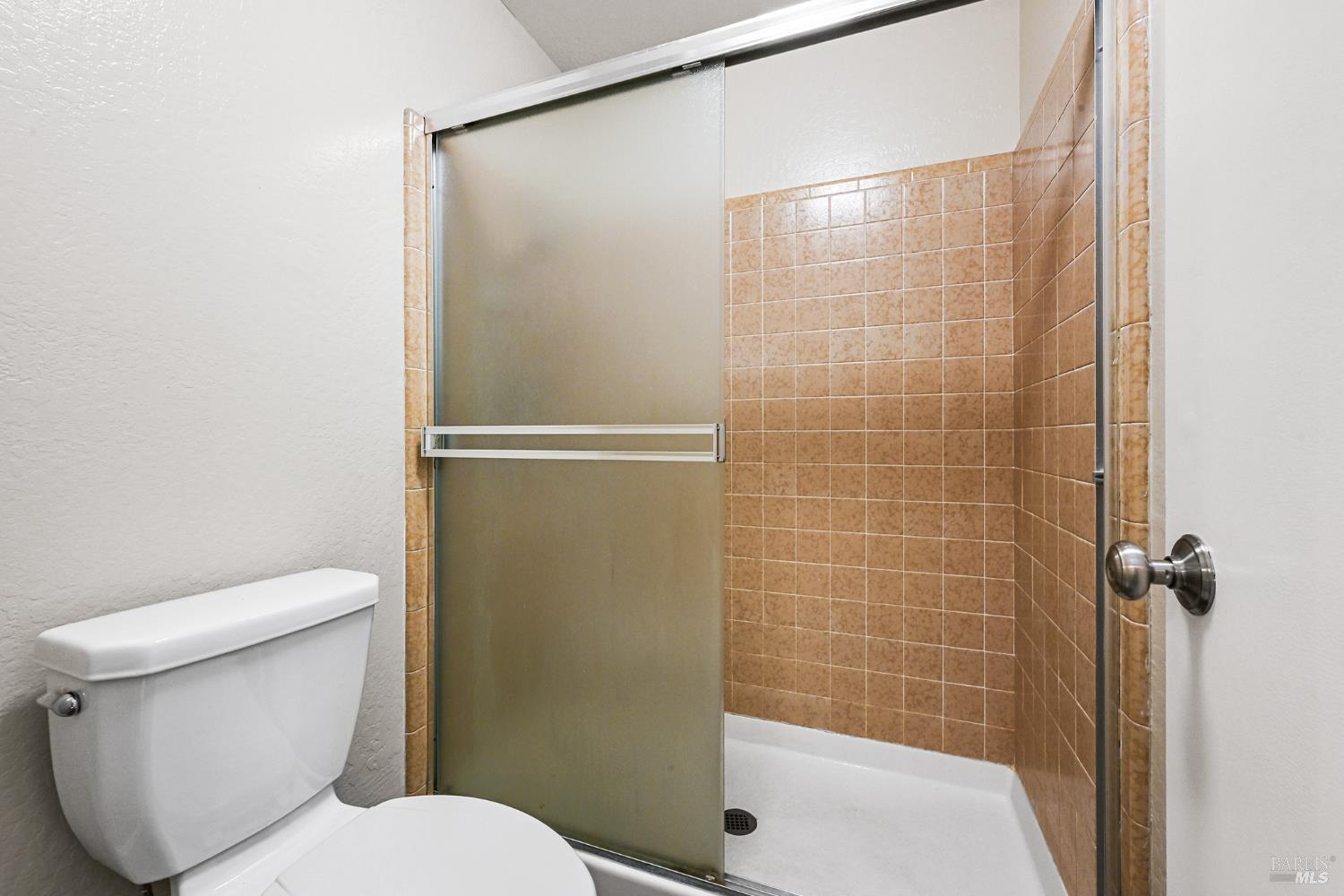 Detail Gallery Image 28 of 36 For 1220 North St, Santa Rosa,  CA 95404 - 2 Beds | 2 Baths