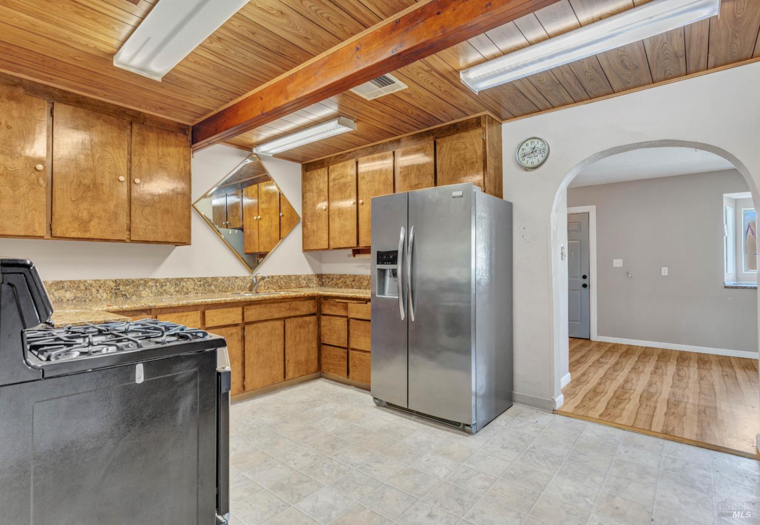 Detail Gallery Image 7 of 36 For 428 W F St, Dixon,  CA 95620 - 3 Beds | 1 Baths