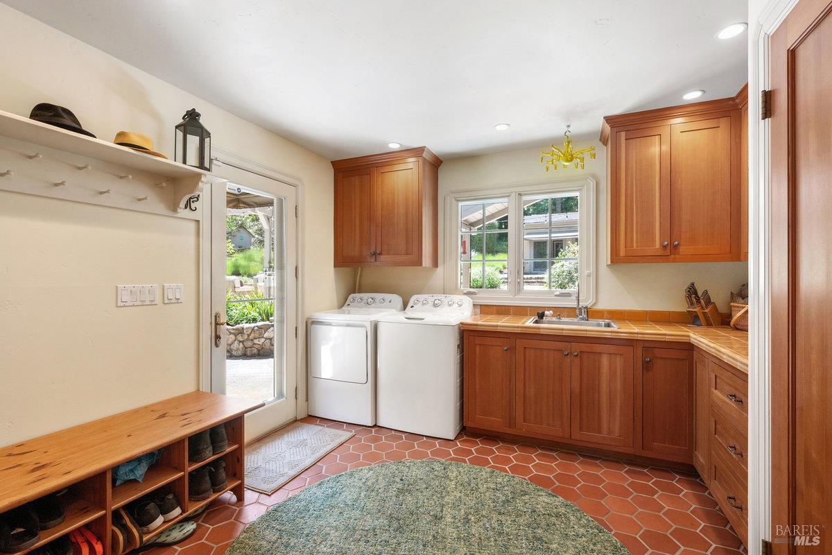 Detail Gallery Image 31 of 47 For 3227 State Highway 128 Hwy, Calistoga,  CA 94515 - 2 Beds | 2 Baths