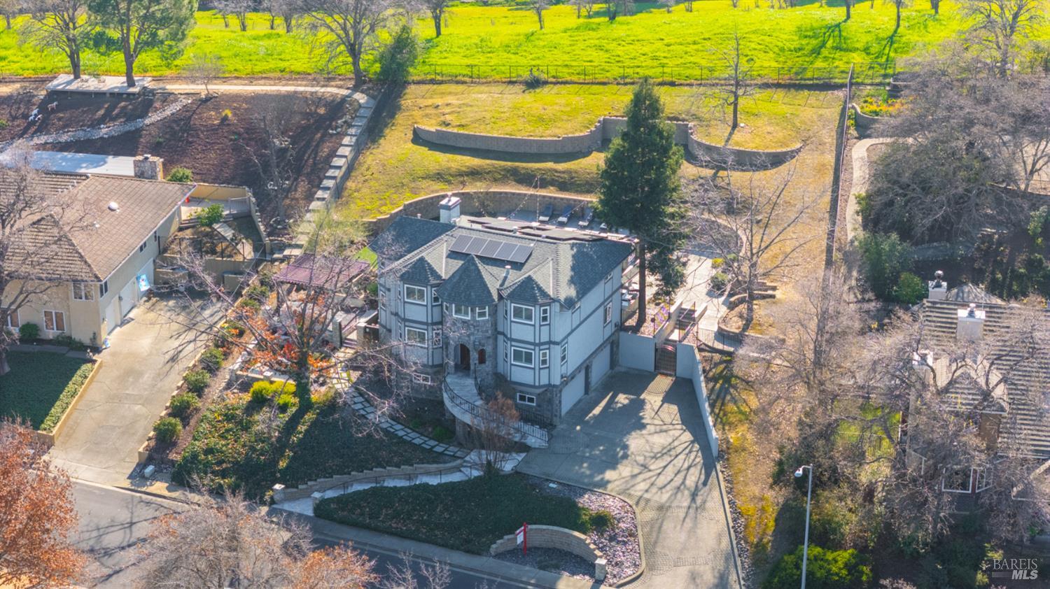 Detail Gallery Image 91 of 98 For 220 Hidden Valley Ln, Vacaville,  CA 95688 - 3 Beds | 2/1 Baths