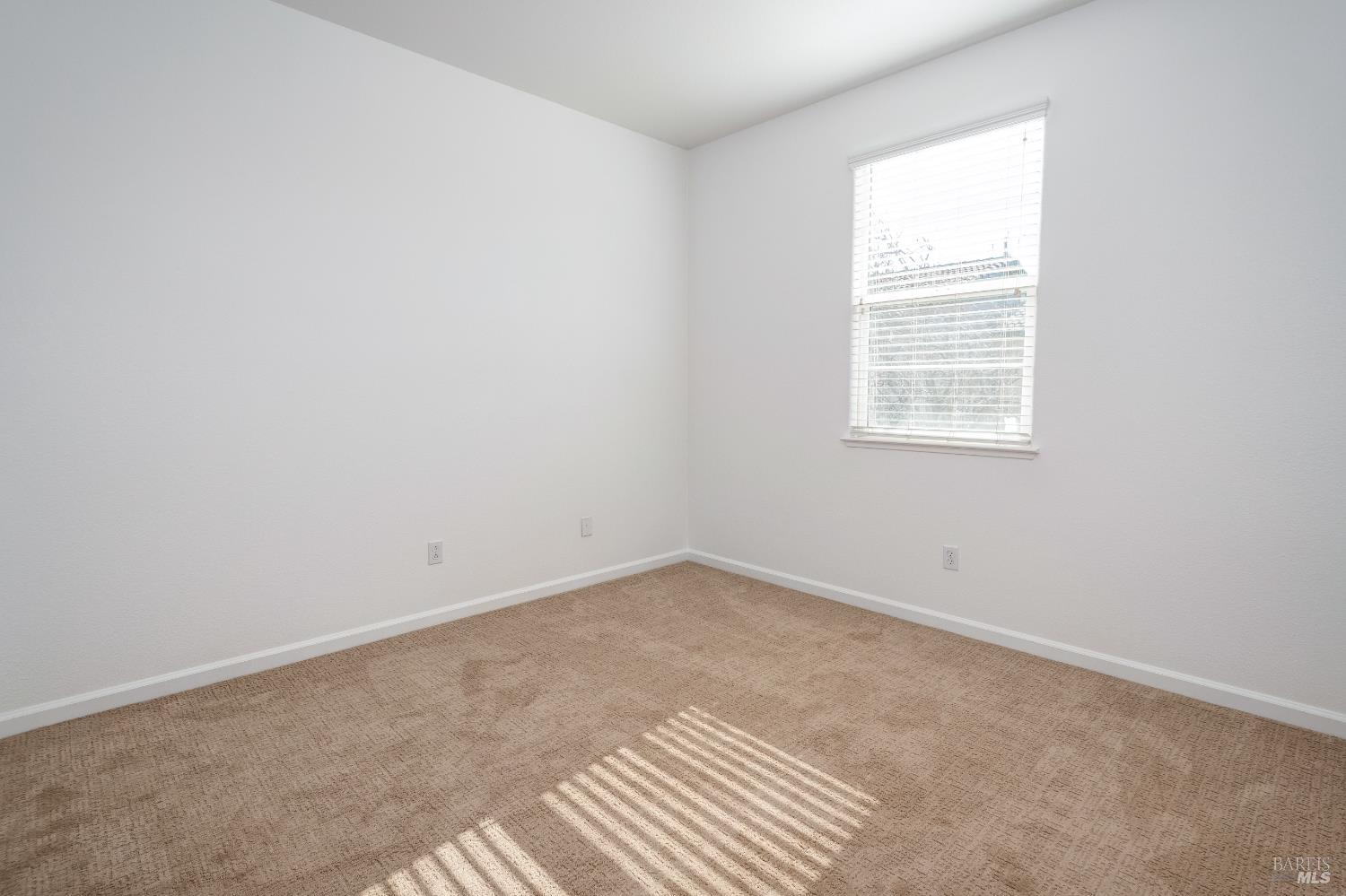 Detail Gallery Image 22 of 35 For 1652 Glenmore Dr, Fairfield,  CA 94533 - 3 Beds | 2/1 Baths