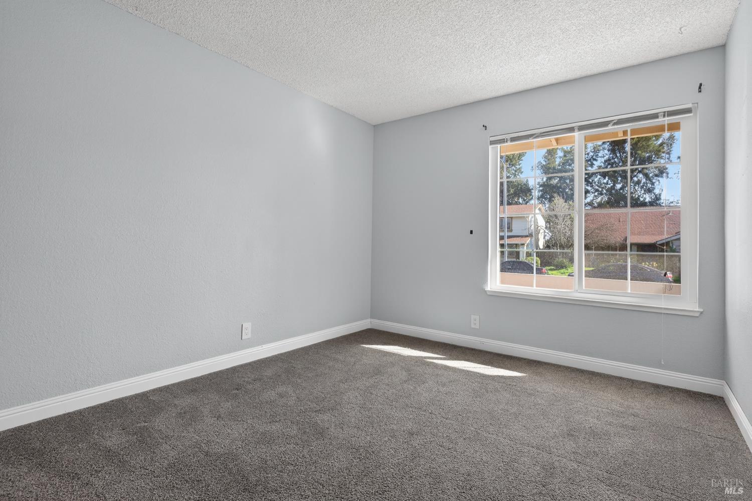 Detail Gallery Image 31 of 70 For 432 Chelsea Way, Fairfield,  CA 94533 - 4 Beds | 2 Baths