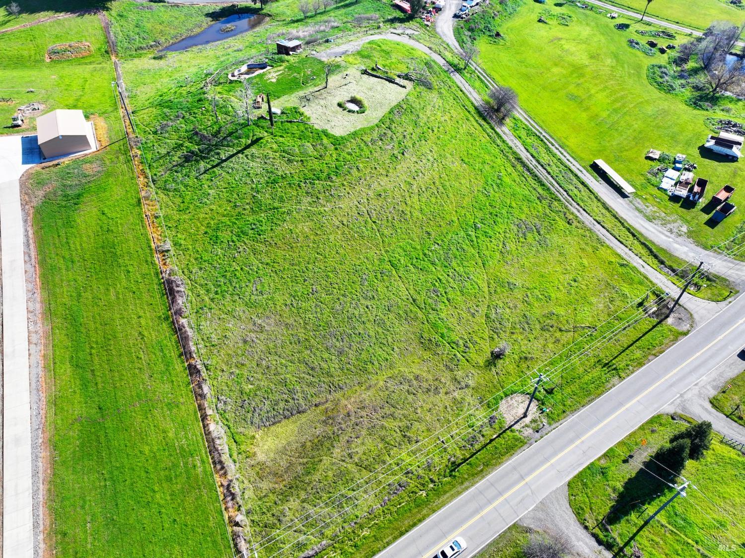 Detail Gallery Image 20 of 83 For 7668 English Hills Rd, Vacaville,  CA 95688 - – Beds | – Baths