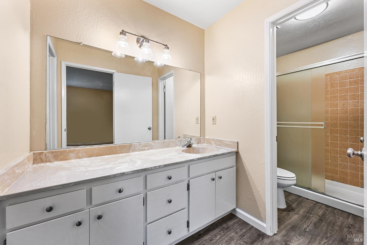 Detail Gallery Image 27 of 36 For 1220 North St, Santa Rosa,  CA 95404 - 2 Beds | 2 Baths