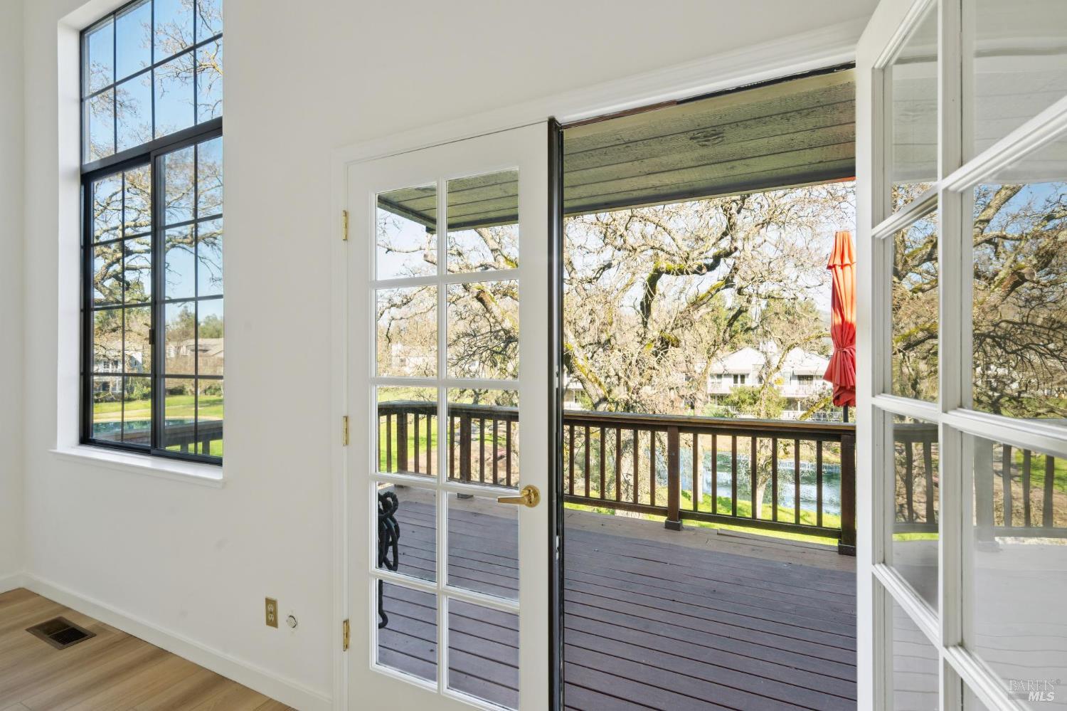 Detail Gallery Image 6 of 34 For 1116 Princeton Dr, Sonoma,  CA 95476 - 3 Beds | 3/1 Baths