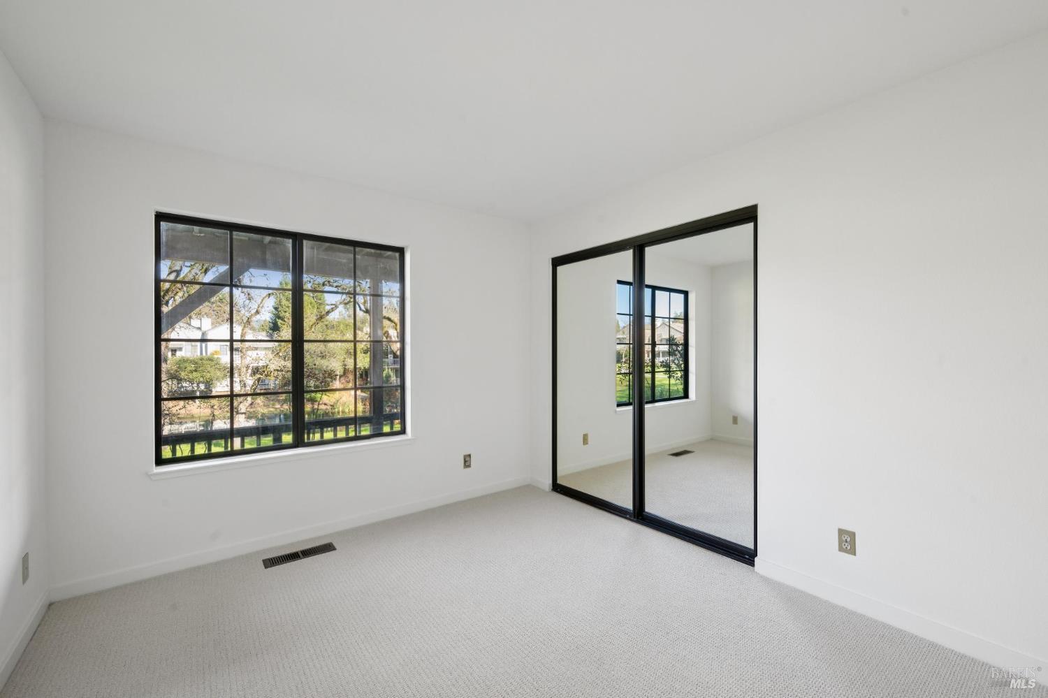 Detail Gallery Image 26 of 34 For 1116 Princeton Dr, Sonoma,  CA 95476 - 3 Beds | 3/1 Baths