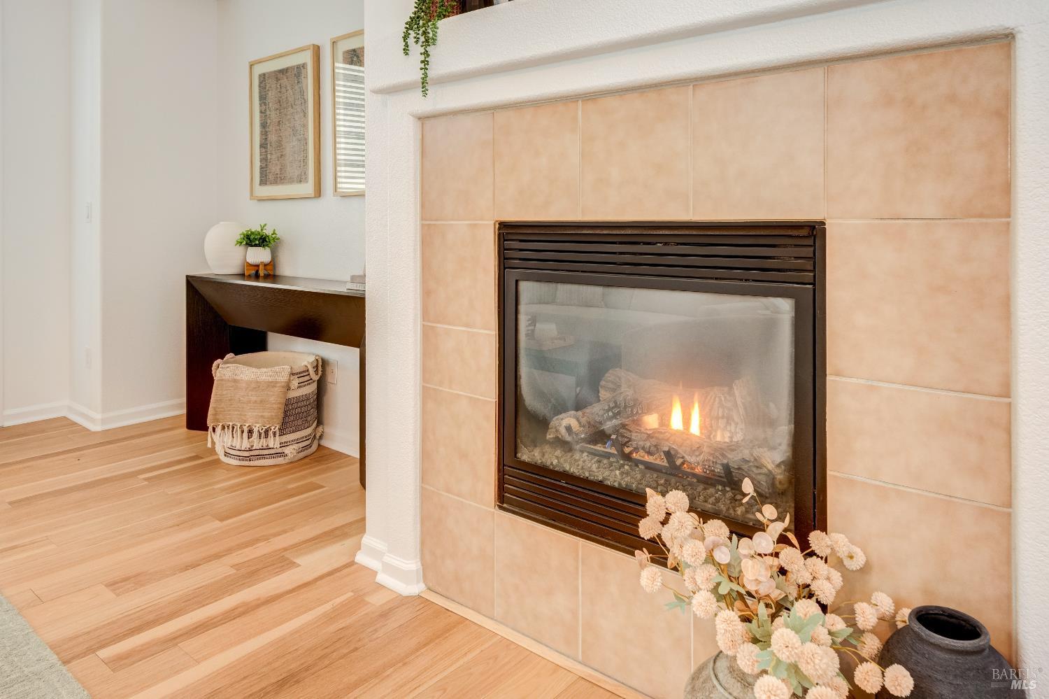 Detail Gallery Image 8 of 35 For 1652 Glenmore Dr, Fairfield,  CA 94533 - 3 Beds | 2/1 Baths
