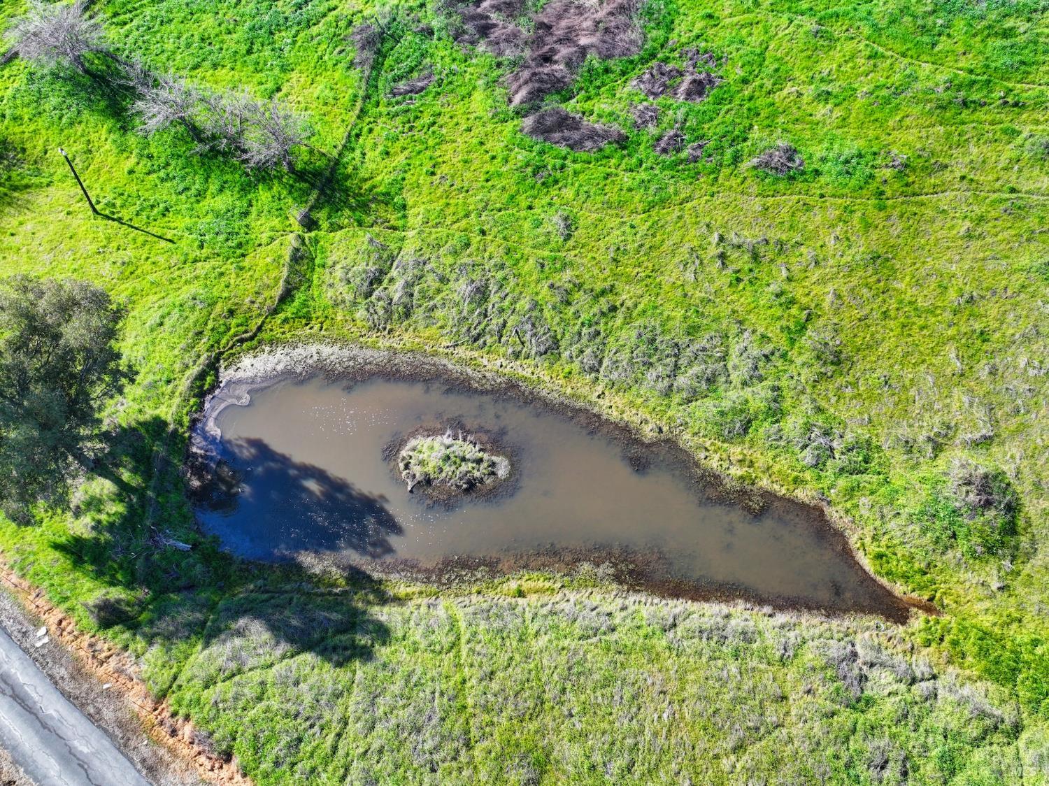 Detail Gallery Image 14 of 83 For 7668 English Hills Rd, Vacaville,  CA 95688 - – Beds | – Baths