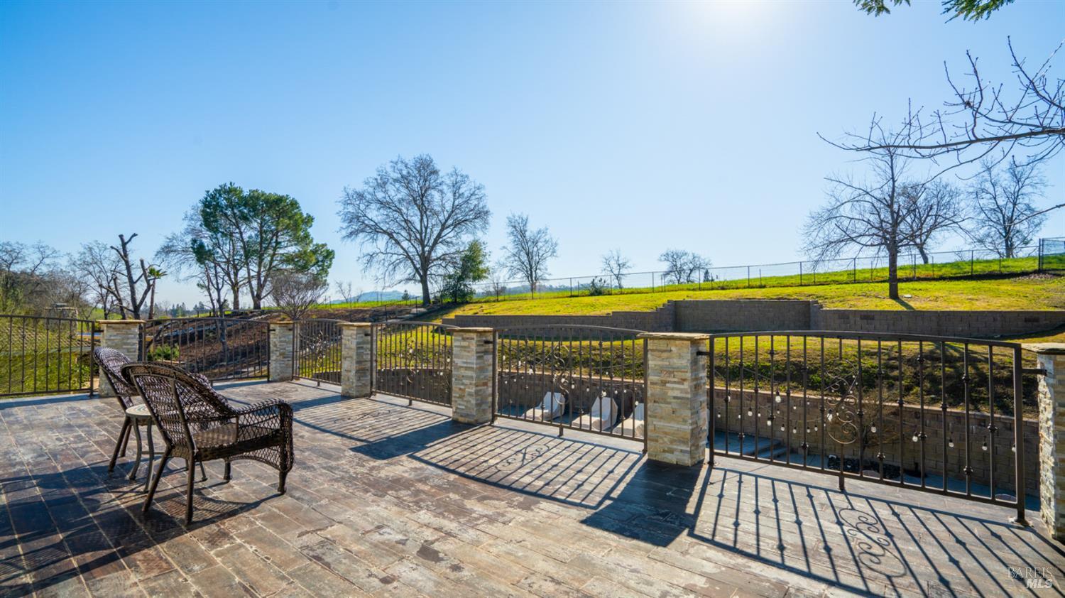 Detail Gallery Image 45 of 98 For 220 Hidden Valley Ln, Vacaville,  CA 95688 - 3 Beds | 2/1 Baths