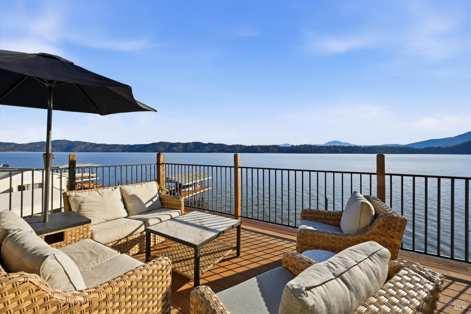 Detail Gallery Image 37 of 55 For 10727 E Highway 20 Unkn, Clearlake Oaks,  CA 95423 - 3 Beds | 3 Baths