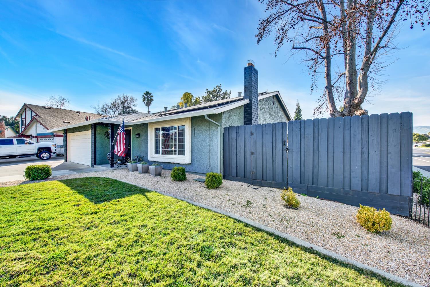 Detail Gallery Image 14 of 83 For 655 Marshall Ct, Vacaville,  CA 95687 - 3 Beds | 2 Baths