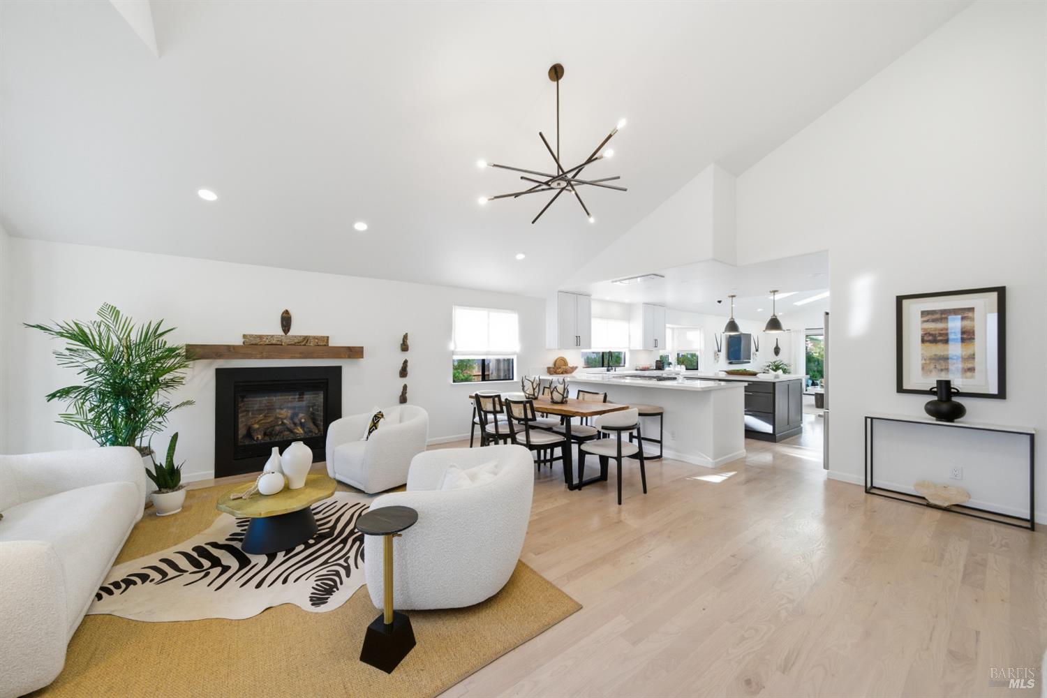 Detail Gallery Image 19 of 49 For 827 Verano Ave, Sonoma,  CA 95476 - 3 Beds | 2 Baths