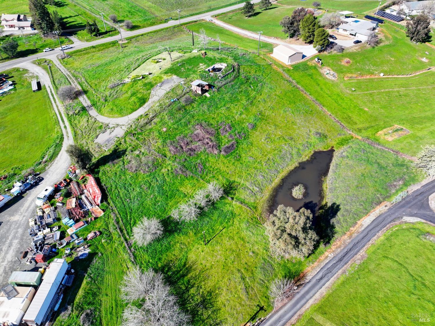 Detail Gallery Image 13 of 83 For 7668 English Hills Rd, Vacaville,  CA 95688 - – Beds | – Baths