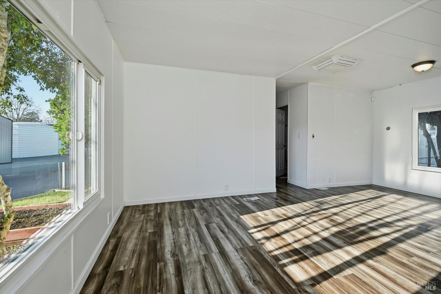 Detail Gallery Image 7 of 21 For 105 Paseo Palencia Unkn, Sonoma,  CA 95476 - 2 Beds | 1 Baths