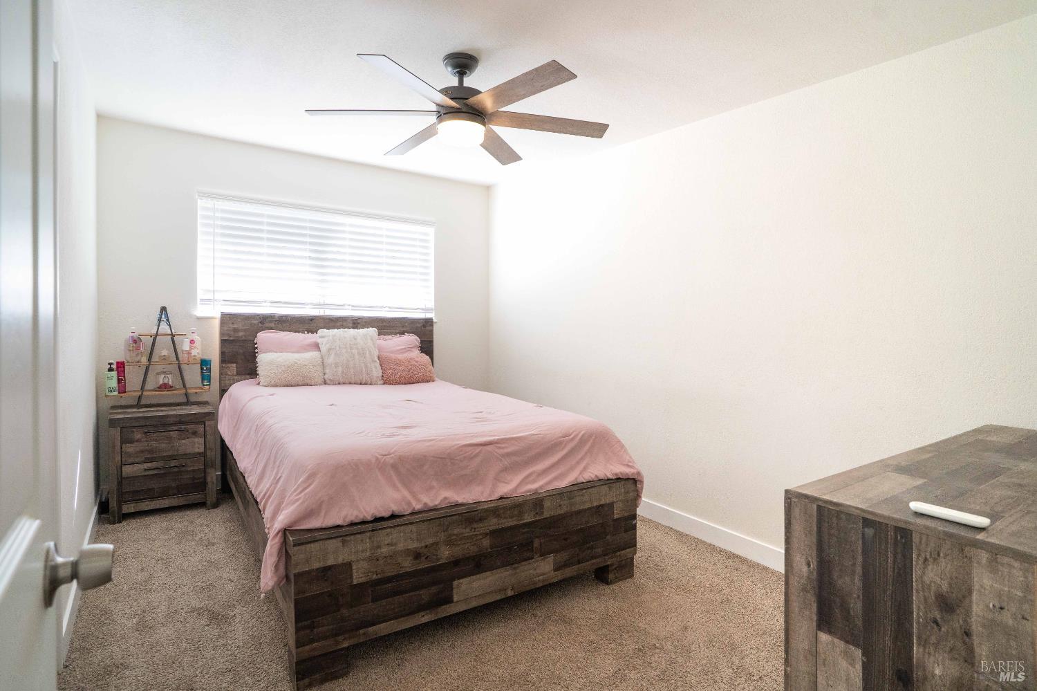 Detail Gallery Image 21 of 26 For 800 N Washington St, Dixon,  CA 95620 - 3 Beds | 2 Baths