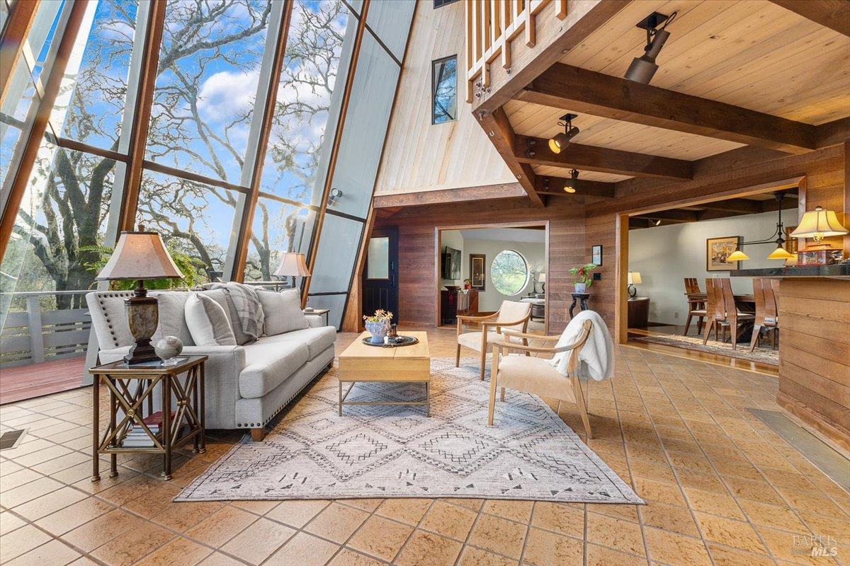 Detail Gallery Image 5 of 37 For 10045 Loch Haven Dr, Santa Rosa,  CA 95404 - 3 Beds | 2 Baths