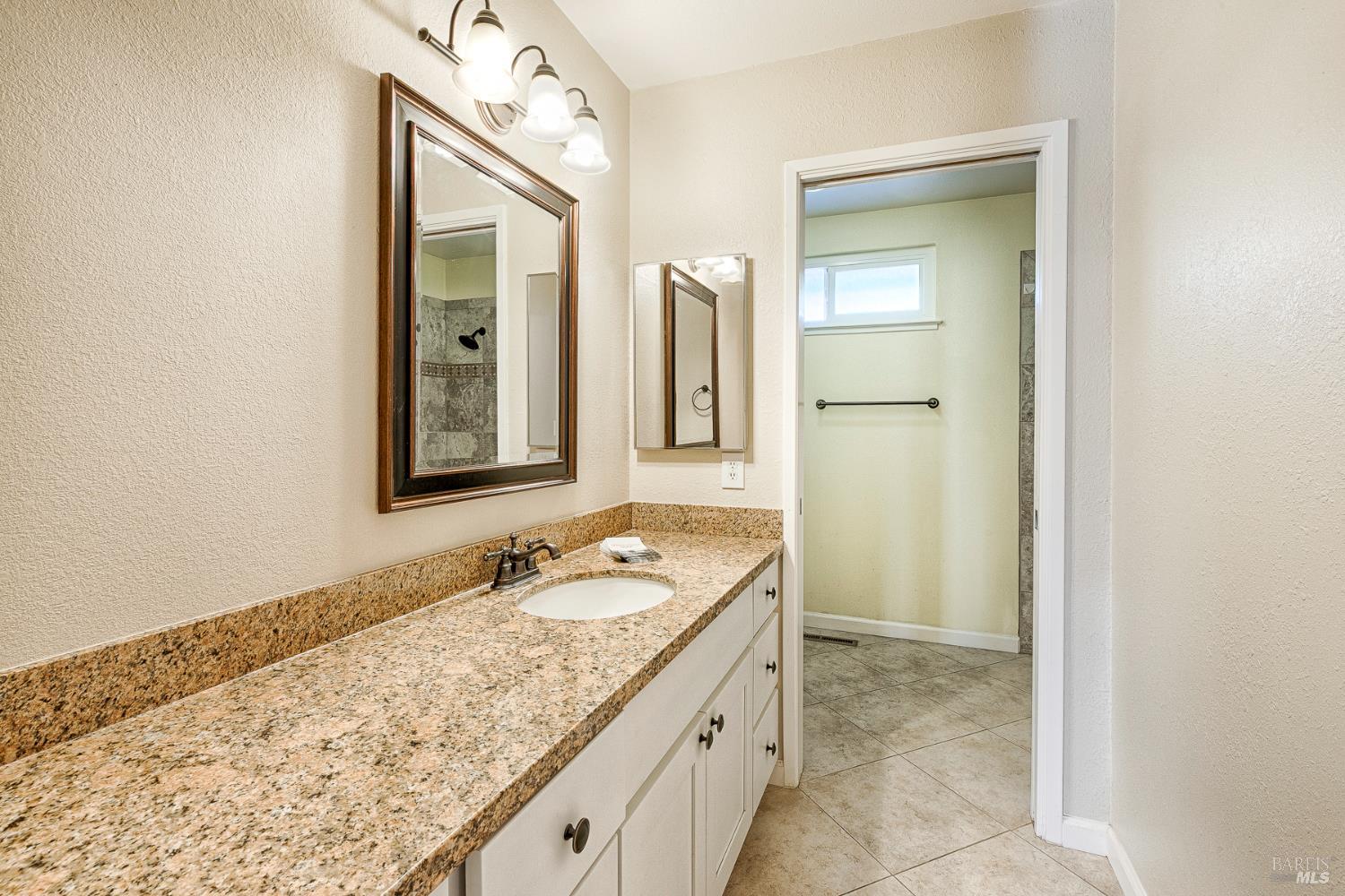 Detail Gallery Image 28 of 41 For 8902 Oak Trail Dr, Santa Rosa,  CA 95409 - 3 Beds | 2 Baths