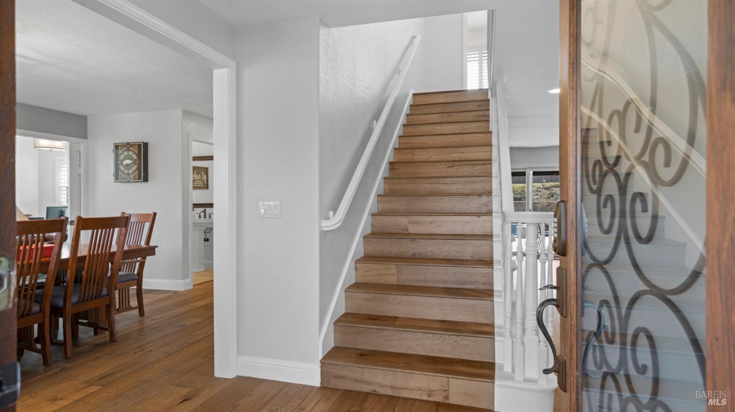 Detail Gallery Image 10 of 98 For 220 Hidden Valley Ln, Vacaville,  CA 95688 - 3 Beds | 2/1 Baths