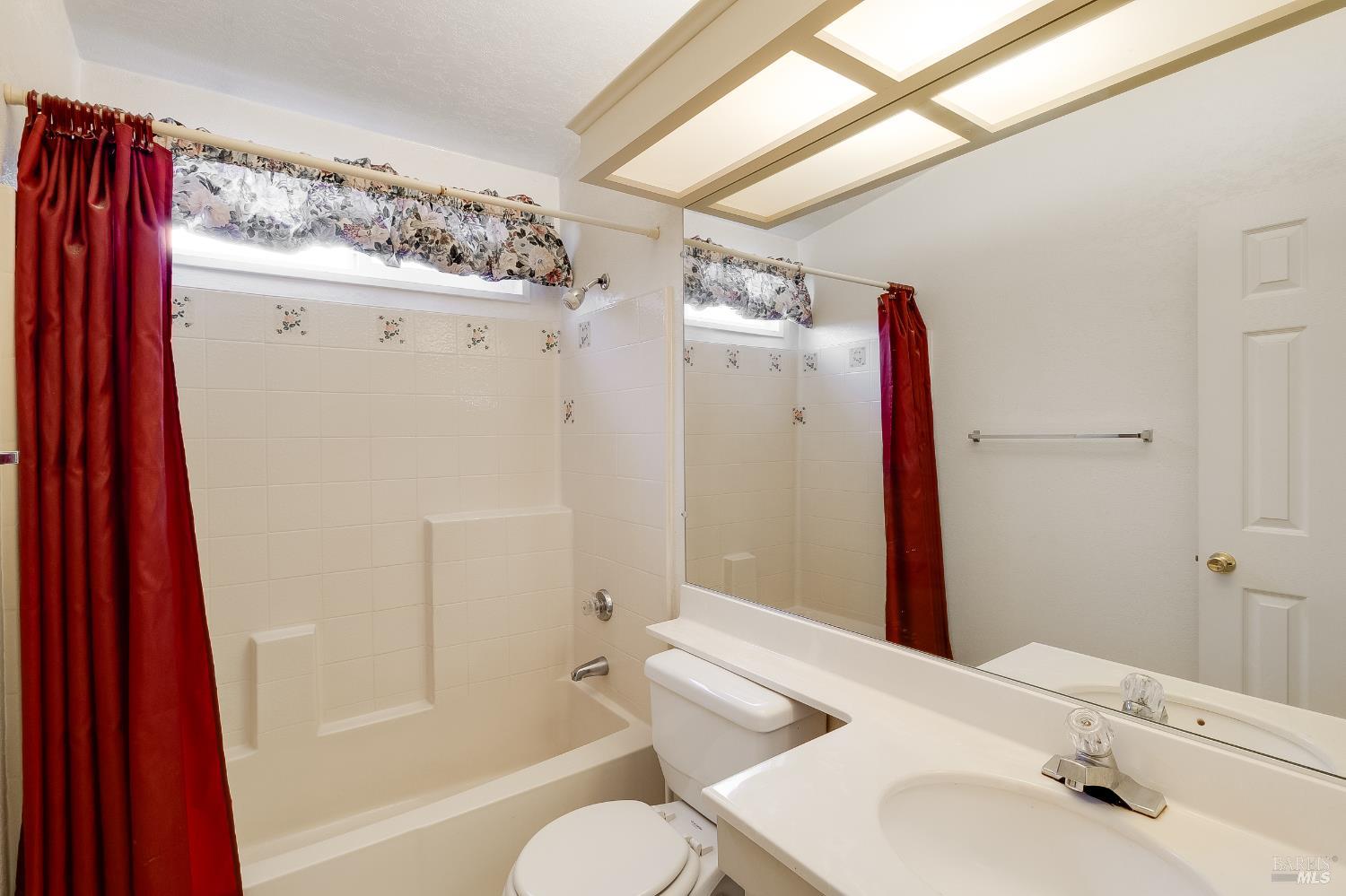 Detail Gallery Image 3 of 46 For 2555 Flosden Rd 65, American Canyon,  CA 94503 - 3 Beds | 2 Baths