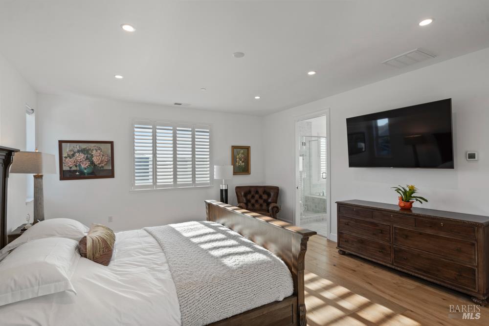 Detail Gallery Image 34 of 72 For 280 Pacific Heights Dr, Santa Rosa,  CA 95403 - 4 Beds | 3/1 Baths