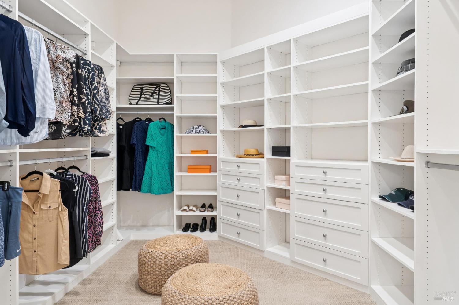 Detail Gallery Image 34 of 51 For 13 Upper Cecilia Way, Tiburon,  CA 94920 - 4 Beds | 3/1 Baths