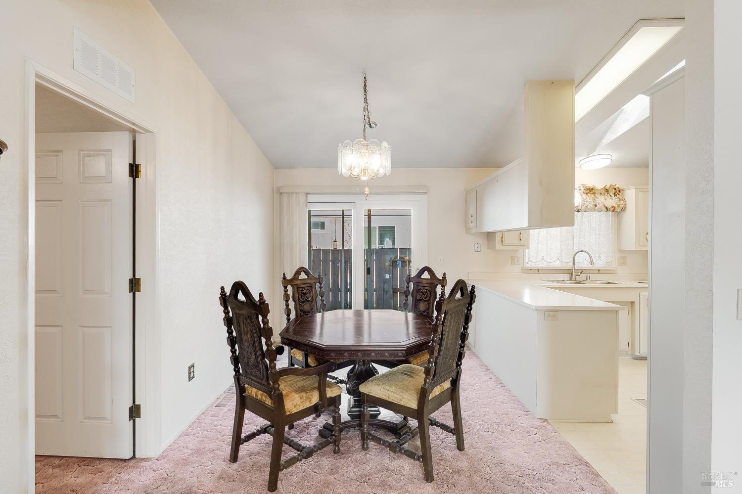 Detail Gallery Image 13 of 46 For 2555 Flosden Rd 65, American Canyon,  CA 94503 - 3 Beds | 2 Baths