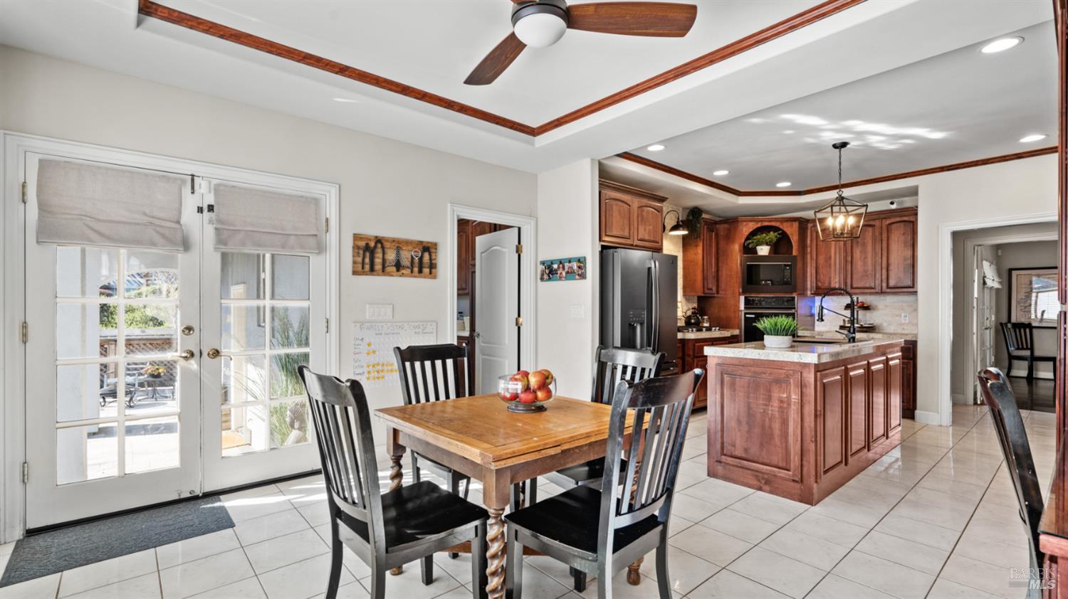 Detail Gallery Image 34 of 89 For 3227 Balmoral Ct, Fairfield,  CA 94534 - 4 Beds | 2/1 Baths