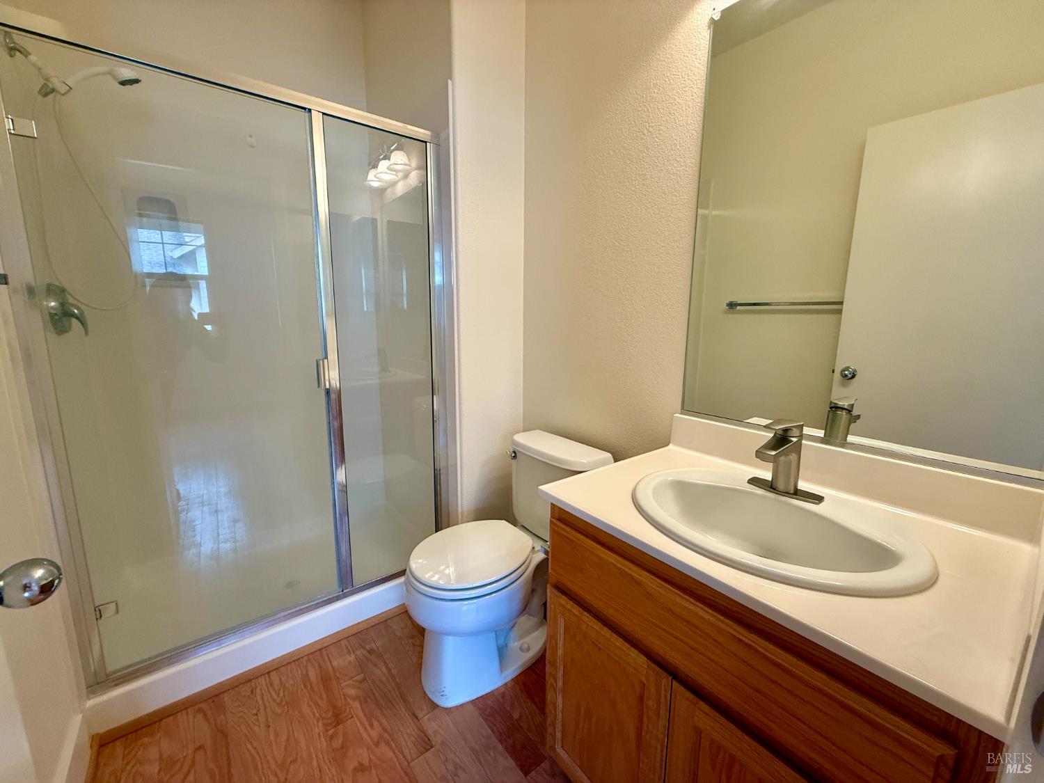 Detail Gallery Image 23 of 36 For 91 Almond Ct, San Rafael,  CA 94903 - 2 Beds | 2/1 Baths