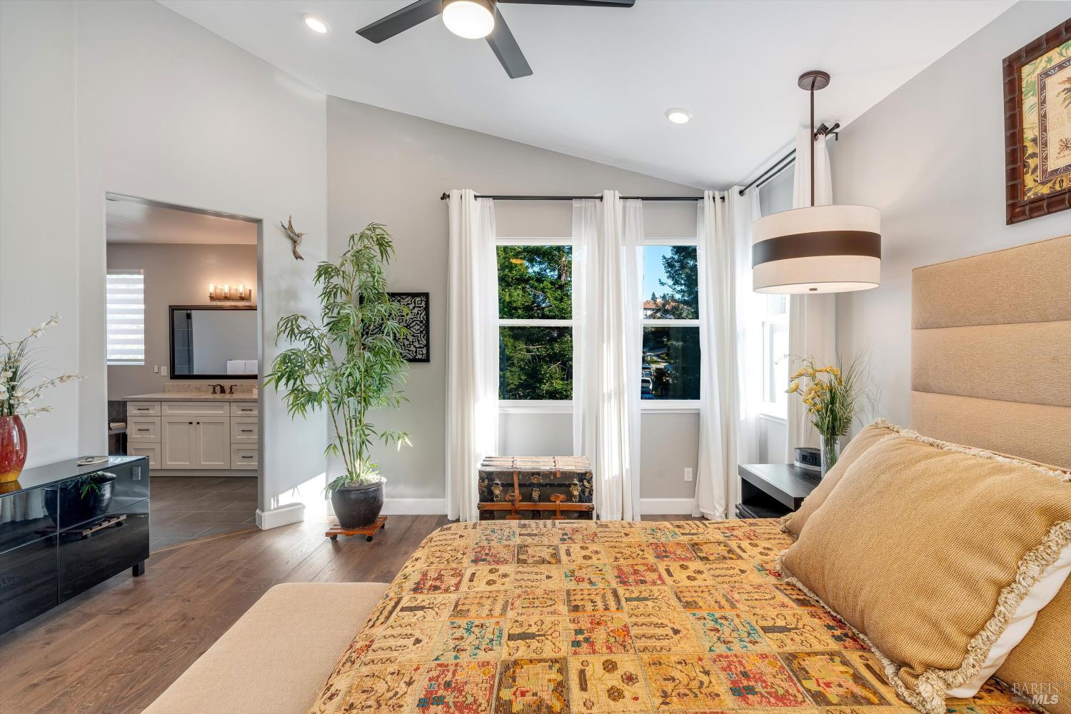 Detail Gallery Image 24 of 41 For 3702 Deauville Pl, Santa Rosa,  CA 95403 - 4 Beds | 3 Baths