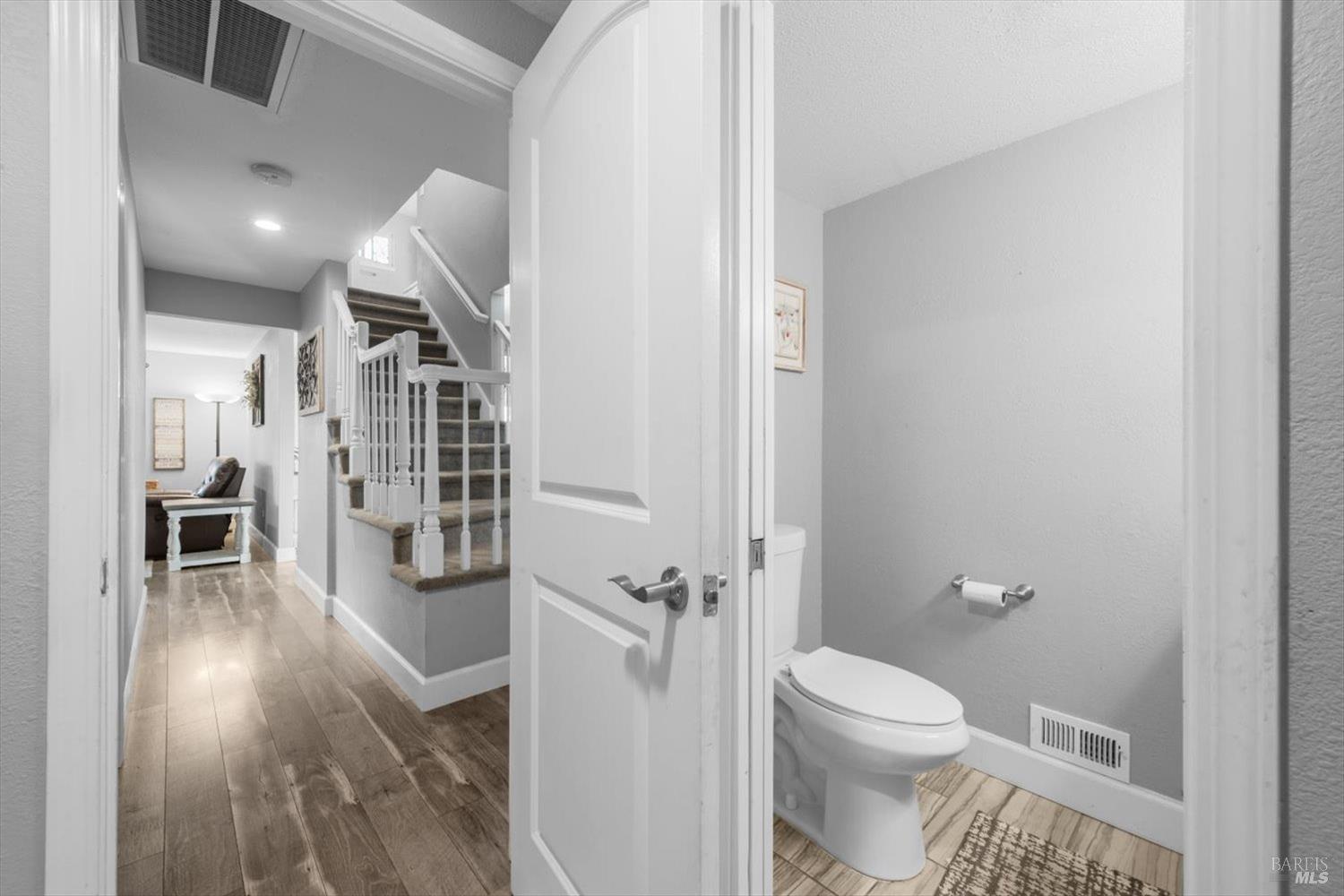 Detail Gallery Image 26 of 65 For 3511 Norwalk Pl, Fairfield,  CA 94534 - 5 Beds | 3 Baths